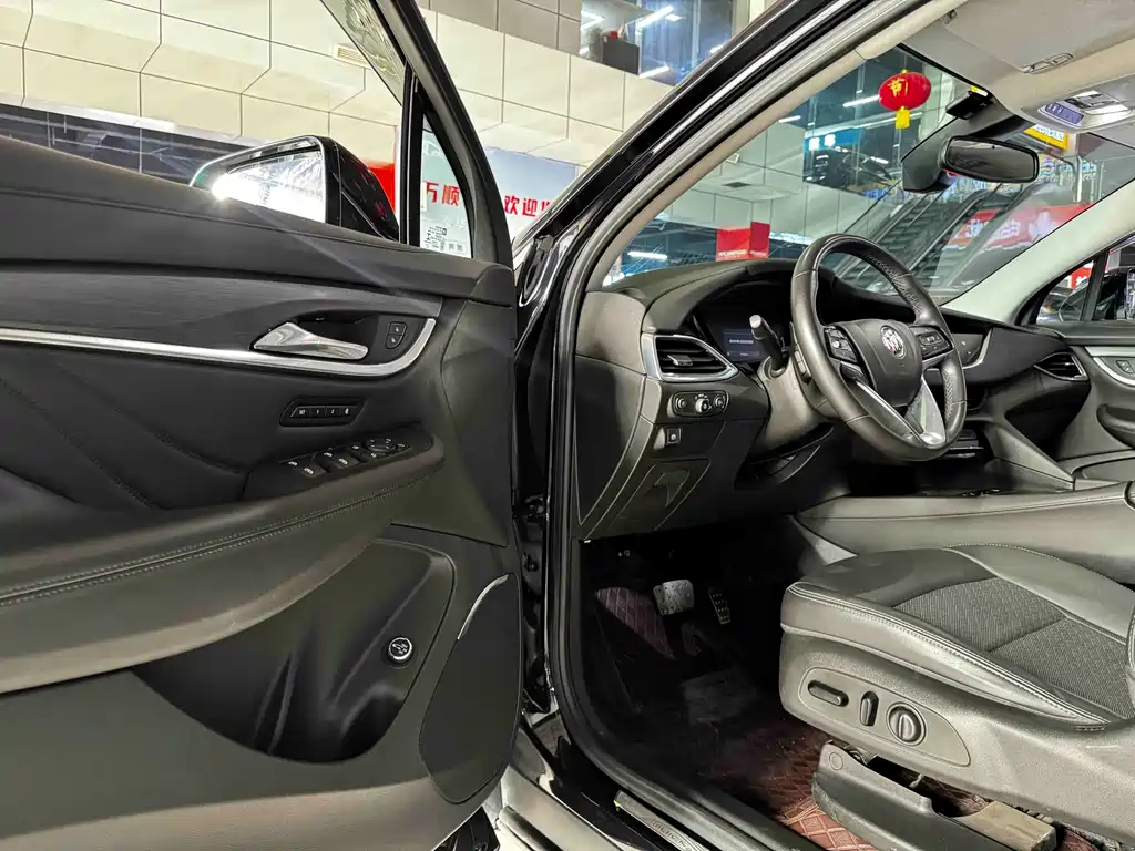 Buick Enclave 2022 652T Luxury 7 мест