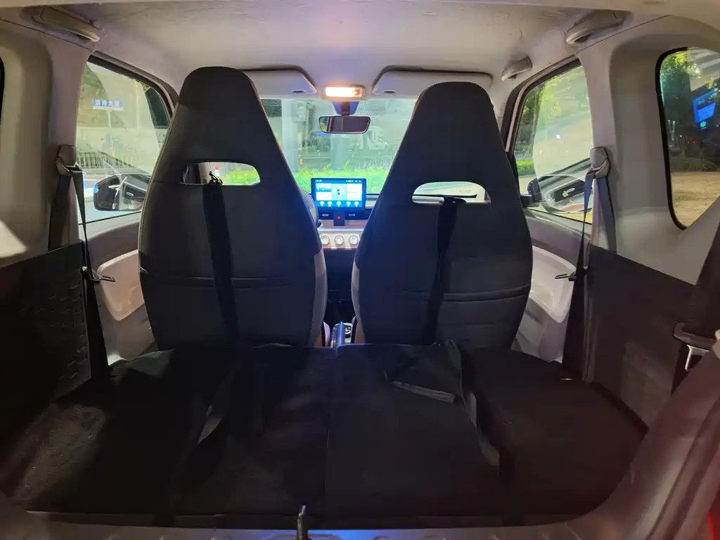 Wuling MINIEV — миниатюра 15
