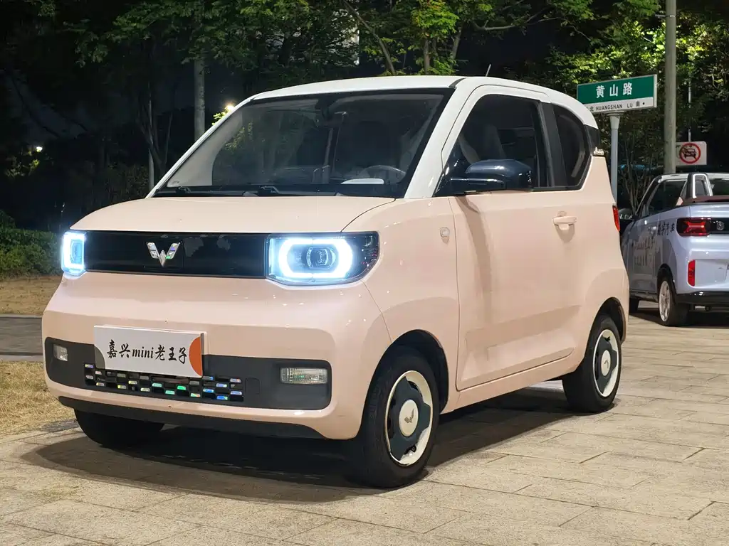 Wuling MINIEV