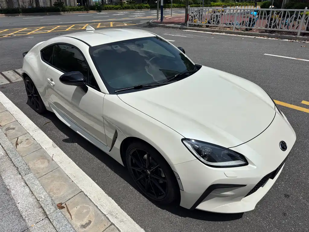 Toyota 86 2022 GR 86 2.4L MT