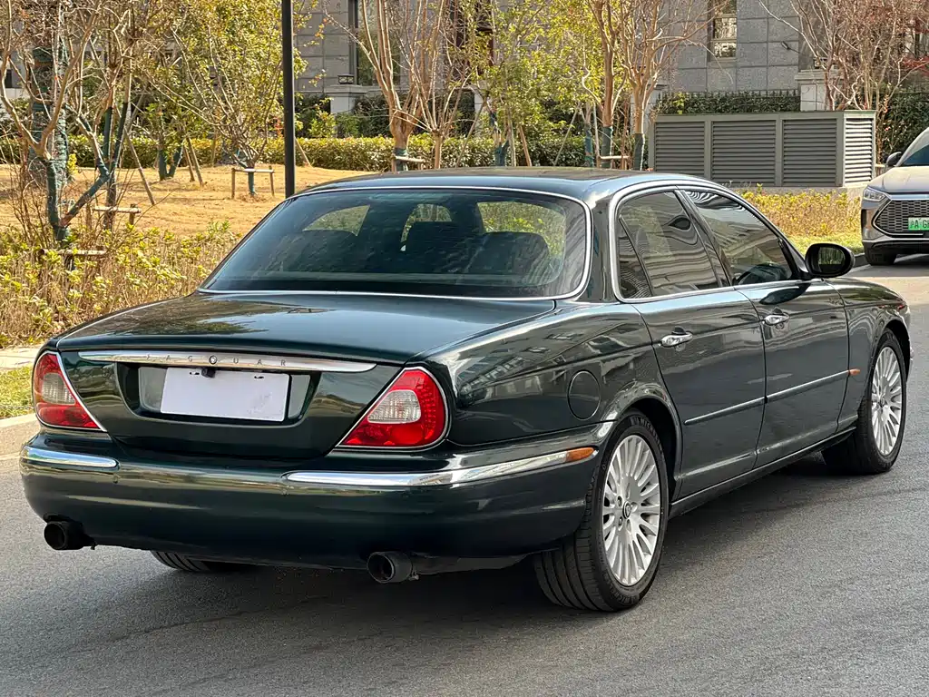 Jaguar XJ 2004 XJ8 4.2