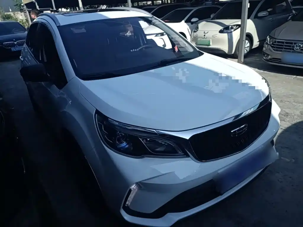 Geely Vision X3 — миниатюра 4