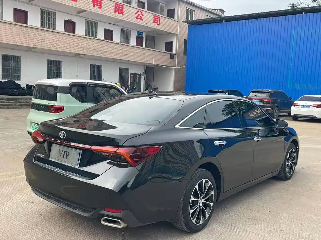 Toyota Avalon 2022 2.0L Luxury