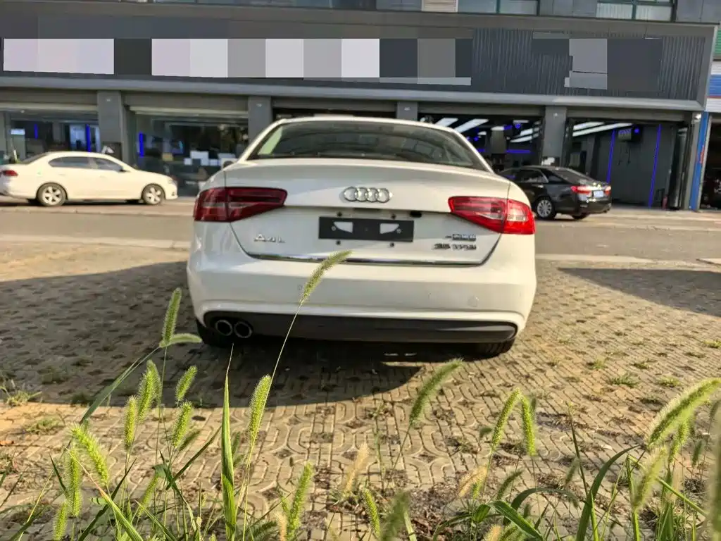Audi A4L — миниатюра 3