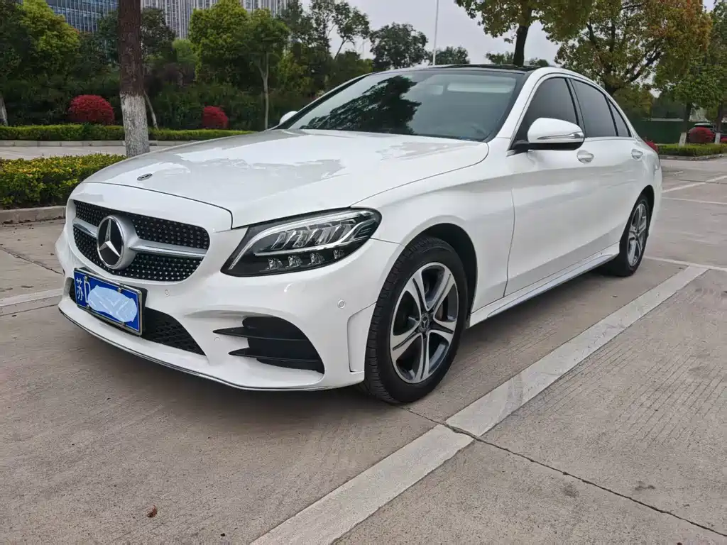 Mercedes-Benz C-Class 2019