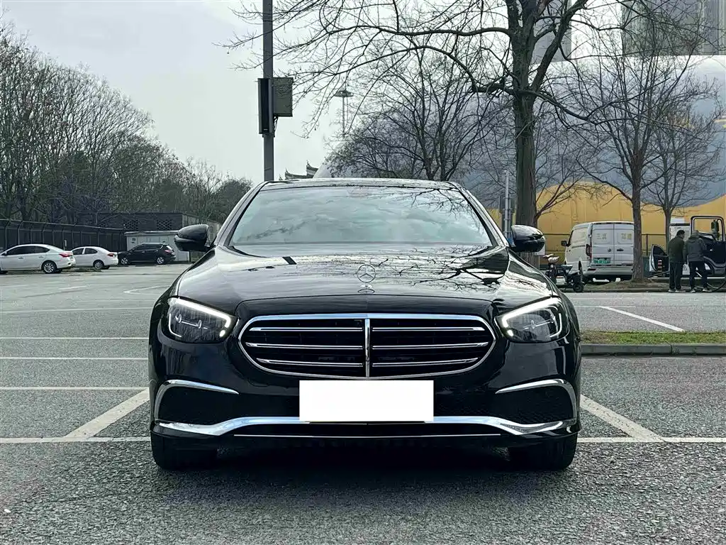 Mercedes-Benz E-Class E 2022 E 300 L Fashion