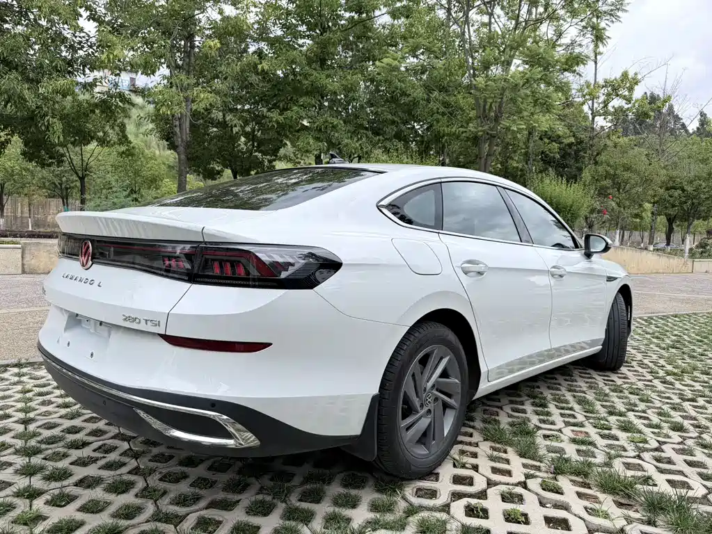 Volkswagen Lamando 2023 L 280TSI DSG