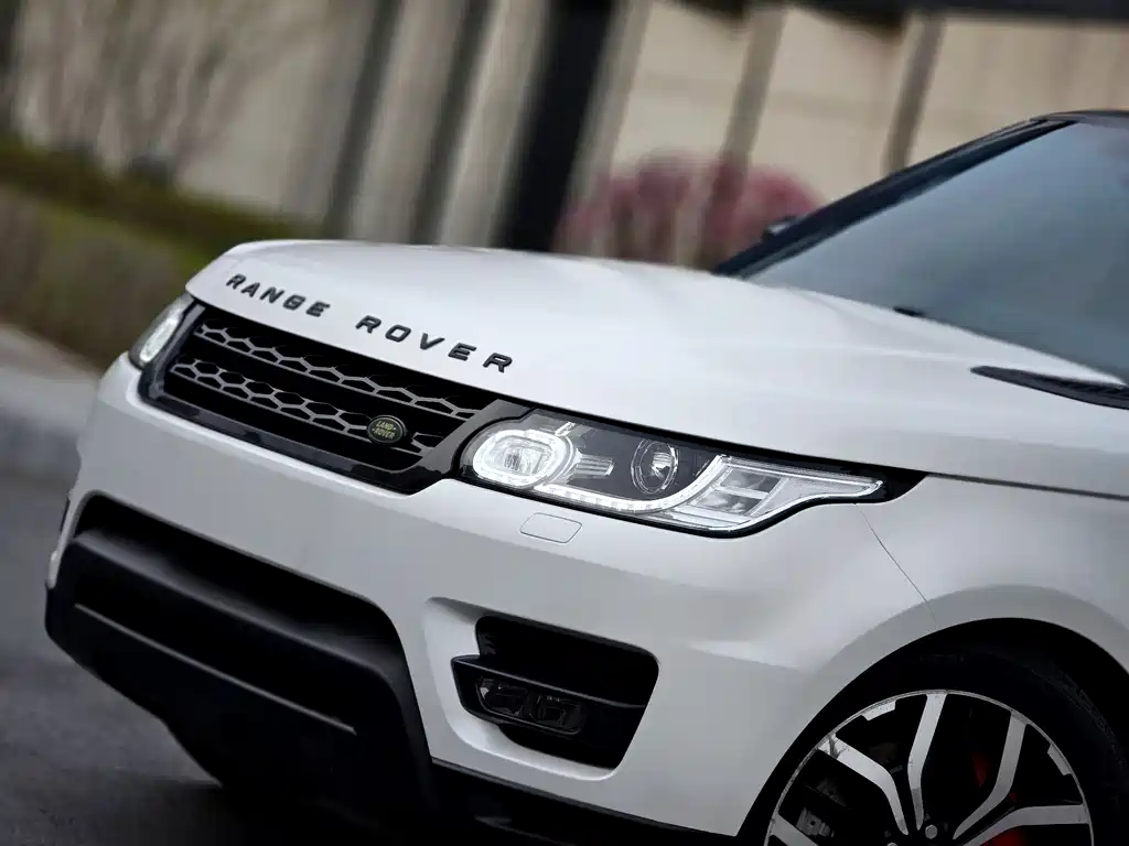 Land Rover Range Rover Sport 2017 3.0 SC V6 SE