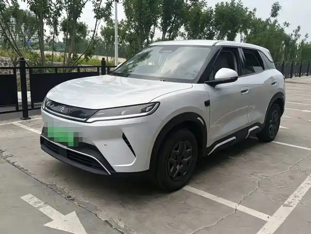 2025 BYD Yuan