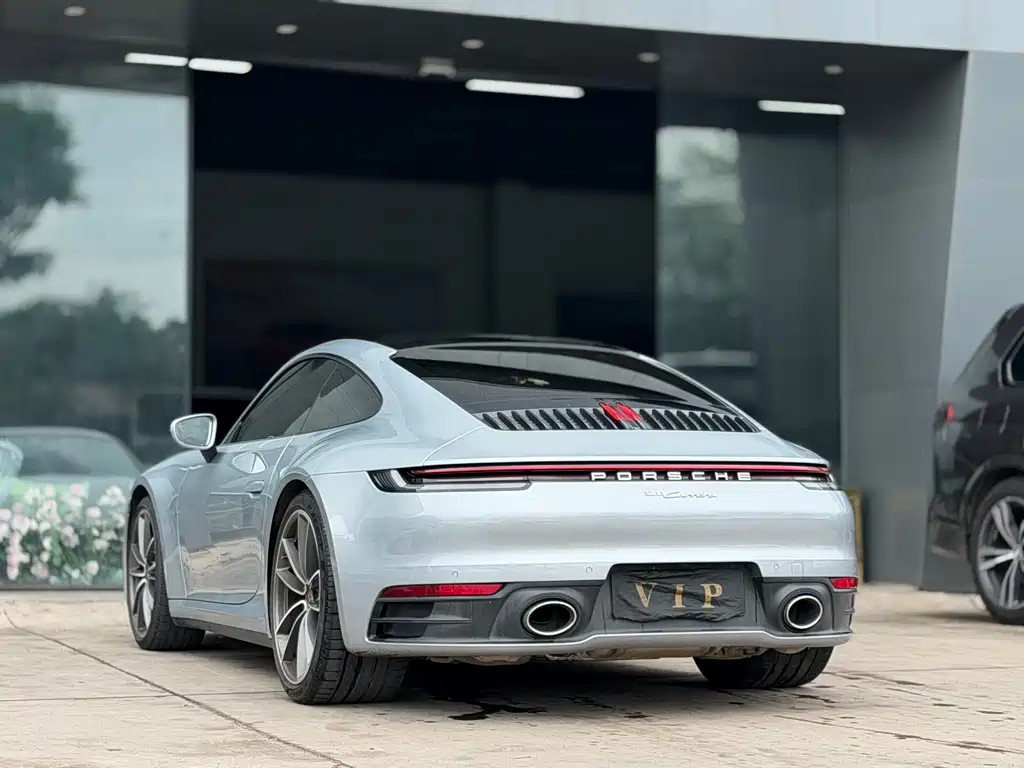 Porsche 911 2022 Carrera 3.0T