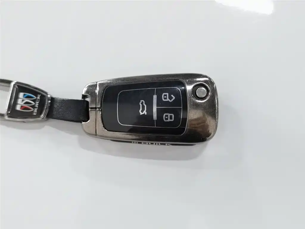 Buick Excelle — фотографии объявления, Фото 19