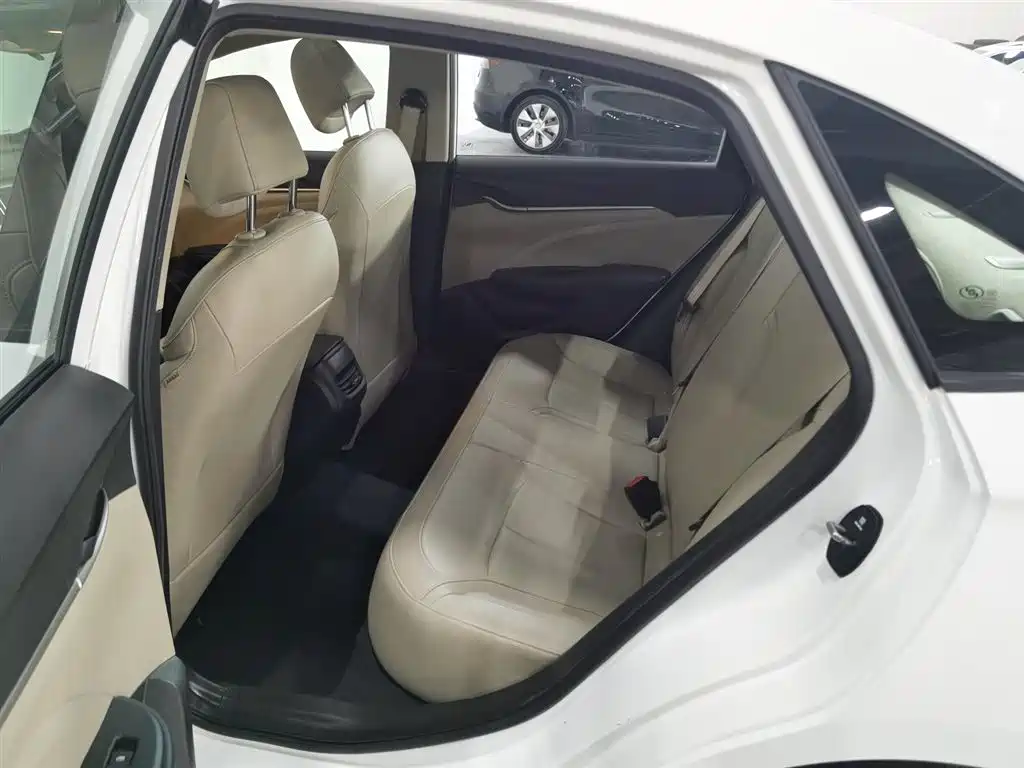 Buick Excelle — фотографии объявления, Фото 15