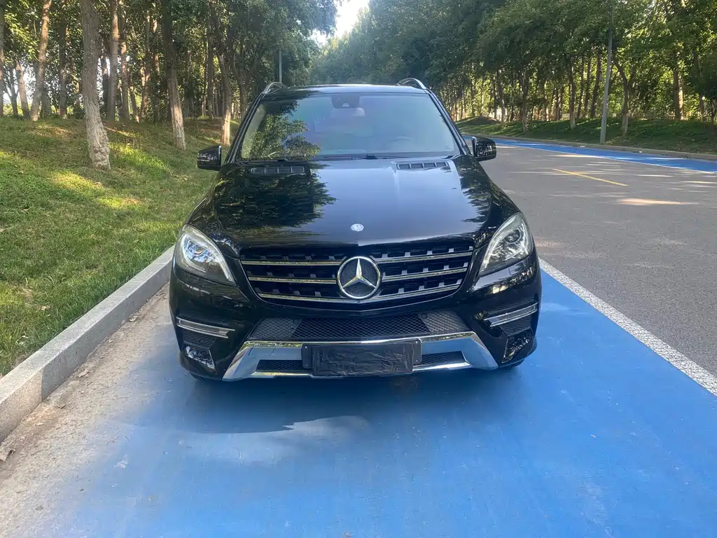 Mercedes-Benz M-Class — миниатюра 2
