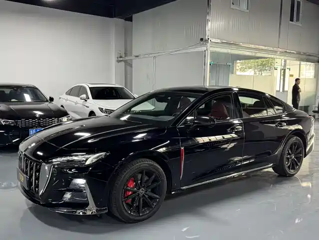 Hongqi H6