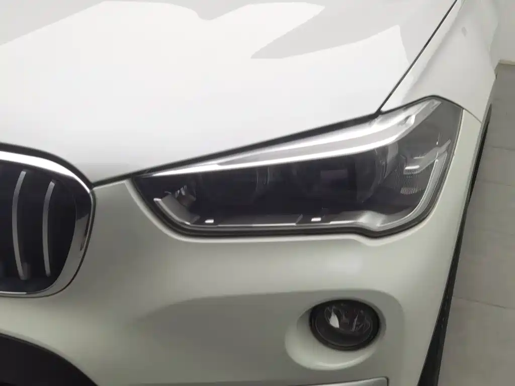 BMW X1 — миниатюра 7