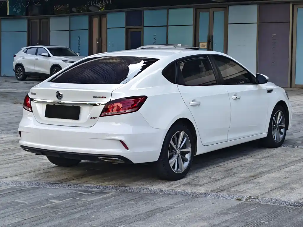 MG MG6 — миниатюра 10