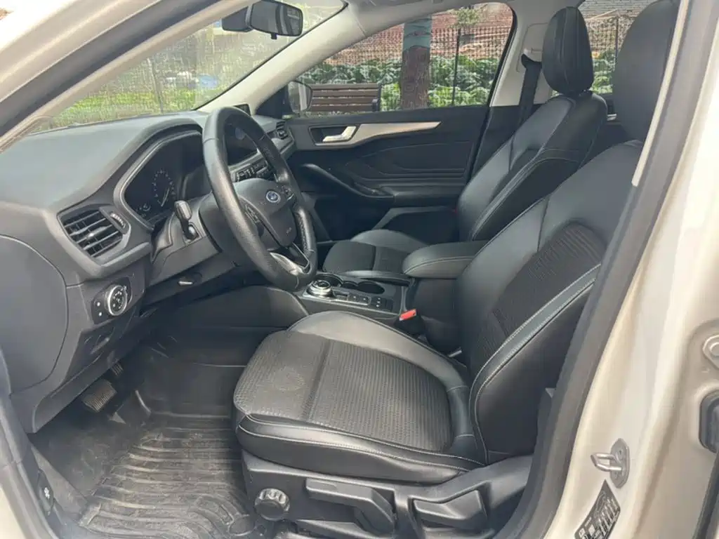 Ford Focus — миниатюра 17