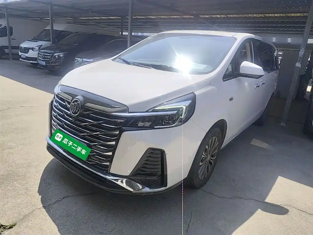 Buick GL8 2024