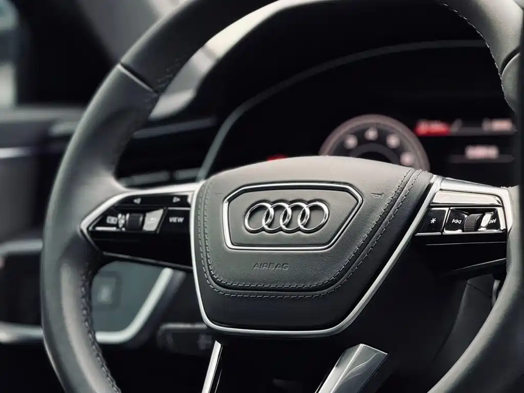 Audi A6L 2025 45 TFSI