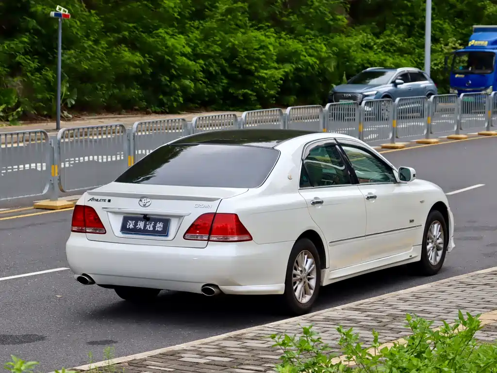 Toyota Crown 2009 2.5L Royal