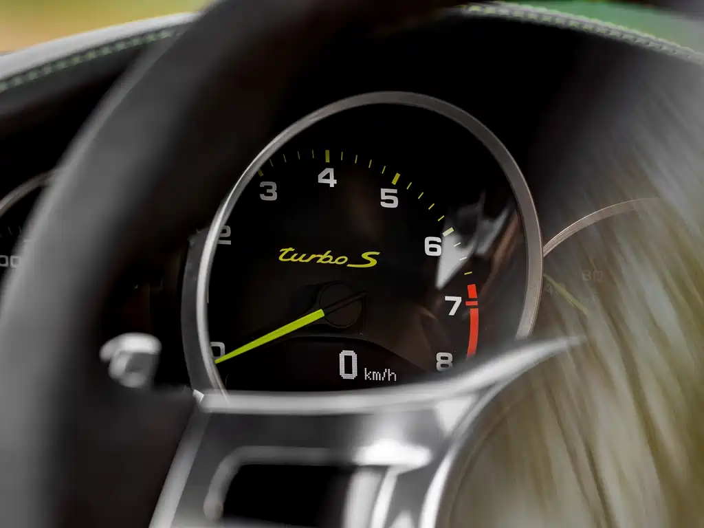 Porsche 911 2010 Turbo S 3.8T
