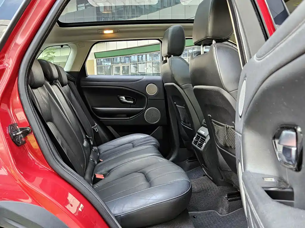 Land Rover Range Rover Evoque 2016 2.0T SE PLUS Smart