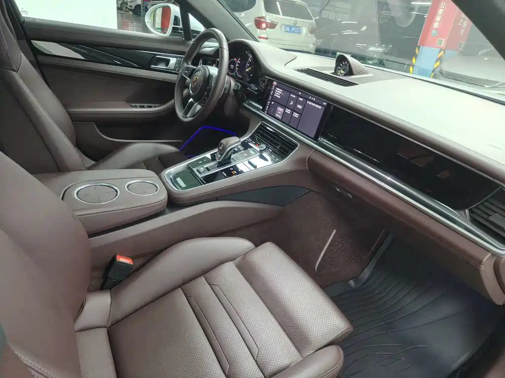 Porsche Panamera Hybrid Panamera 4 E-Hybrid Executive Extended Edition 2.9T, фото 18
