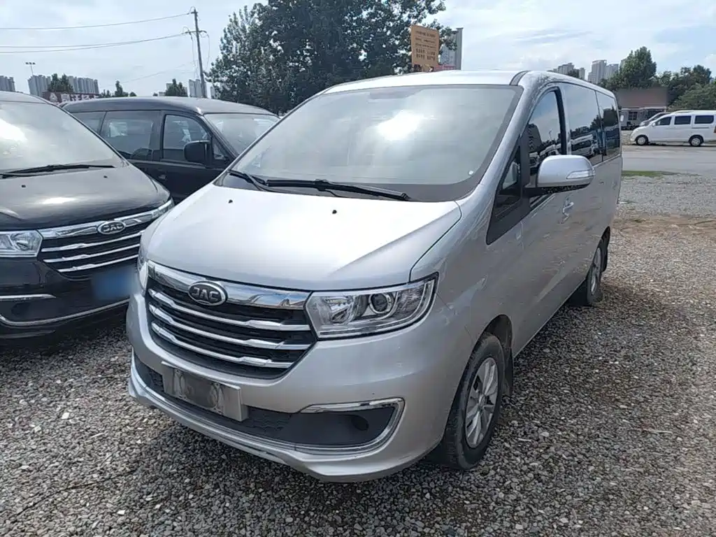 JAC Refine Refine M3