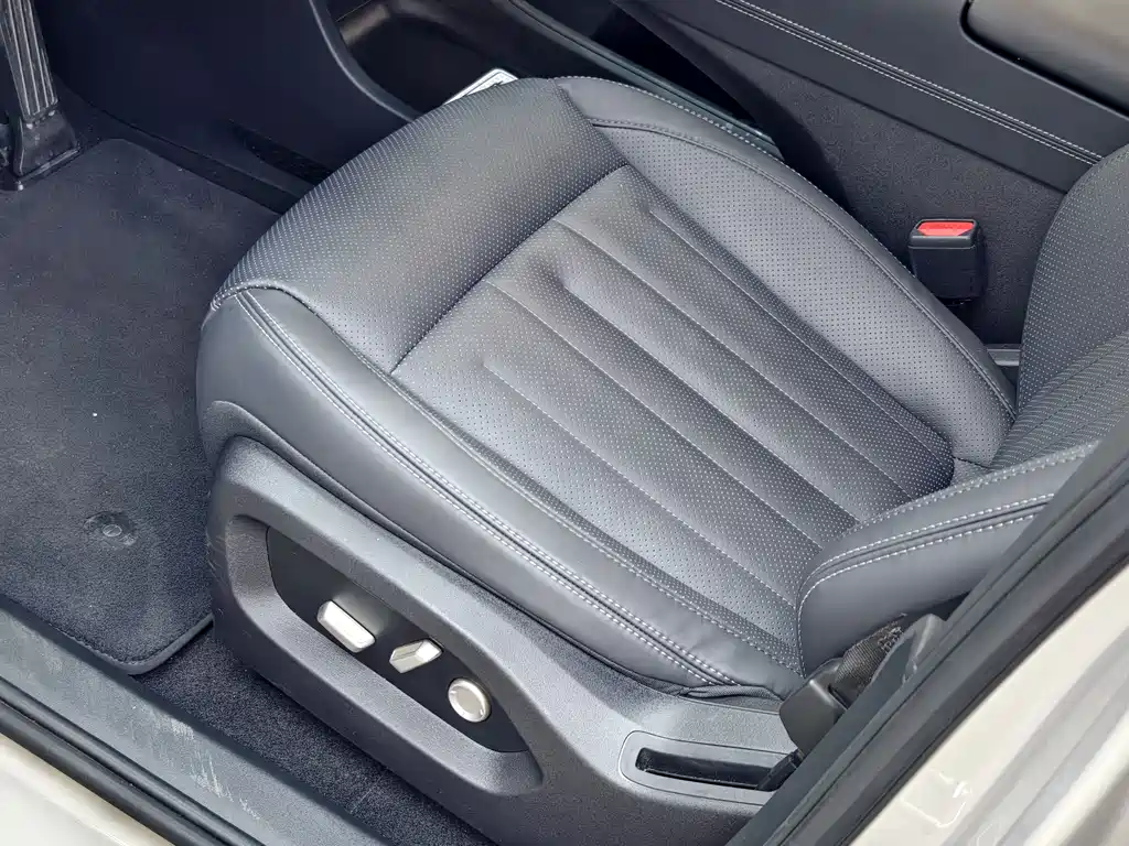 Onvo L60 2025 60kWh