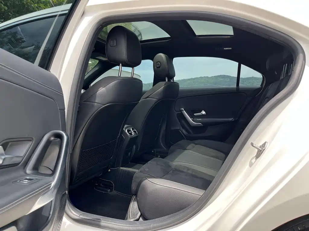 Mercedes-Benz A-Class A 2021 A 200 L Sport Fashion
