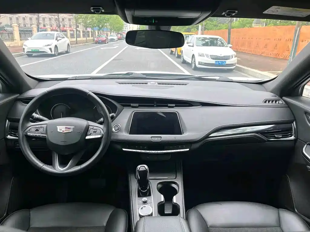 Cadillac XT4 — миниатюра 4