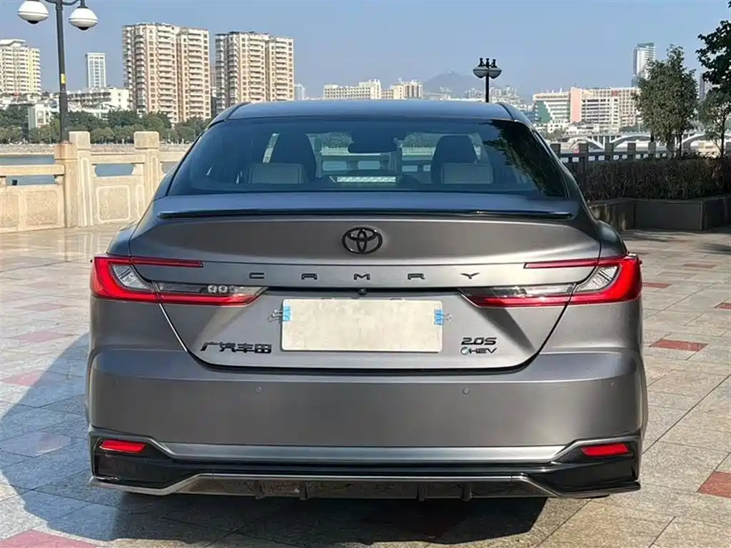 Toyota Camry 2026 2.0HXS
