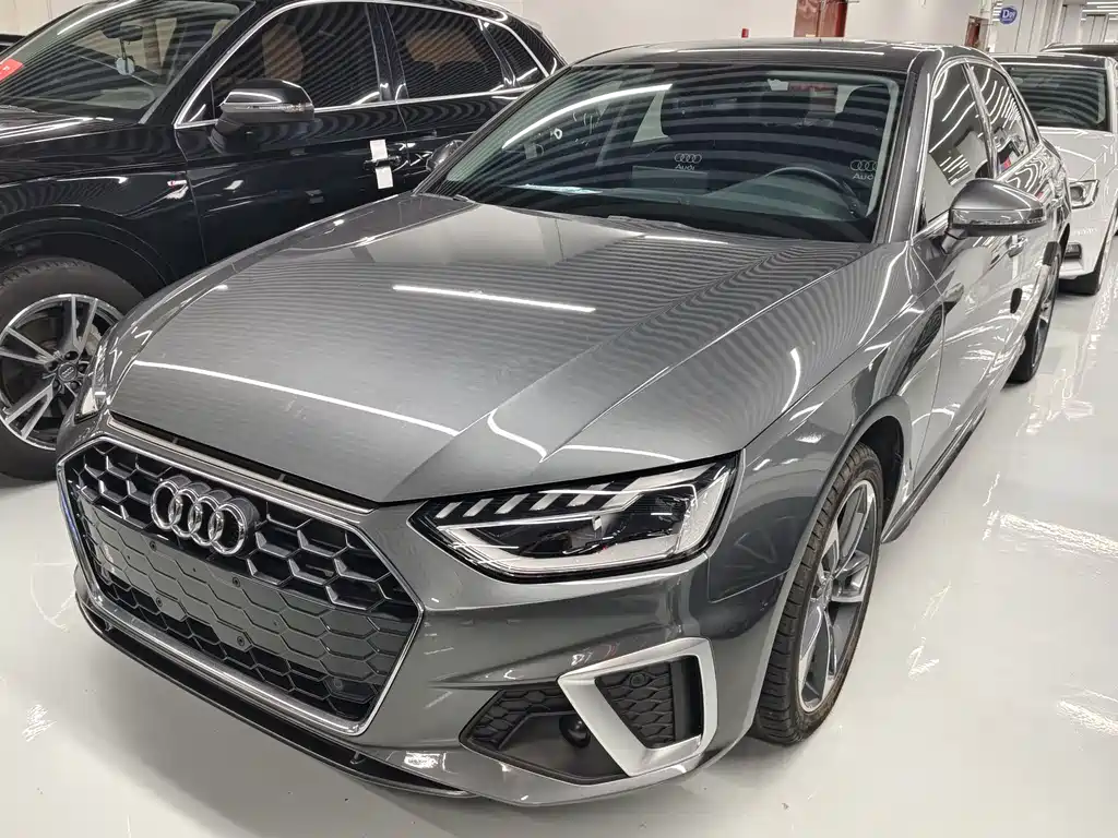Audi A4L 2023
