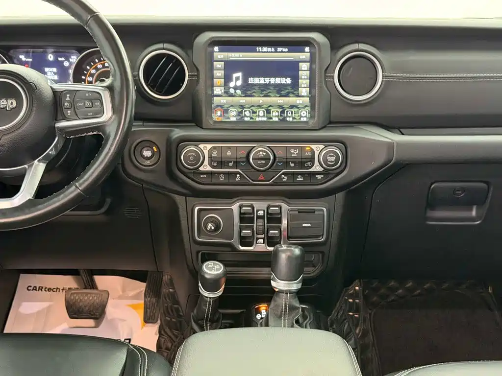 Jeep Wrangler — миниатюра 18