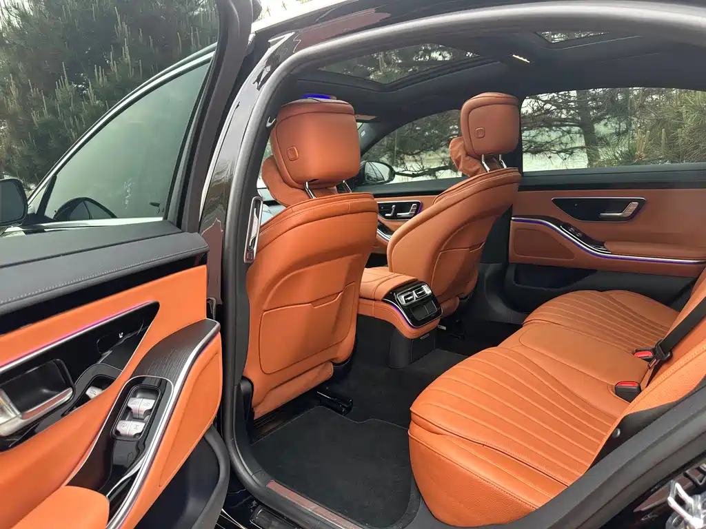 Mercedes-Benz S-Class — миниатюра 11