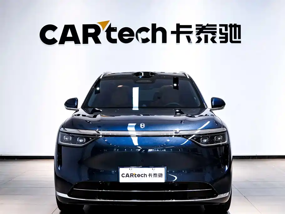 Aito M8 2025 Max+ 53.4kWh 6 мест (192 ）
