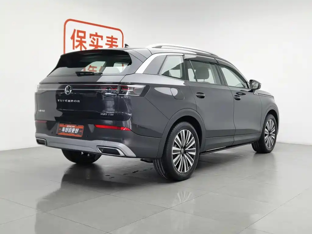 Volkswagen Tavendor 2023 330TSI Luxury