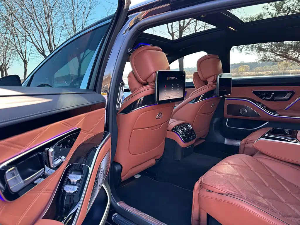 Mercedes-Benz S-Class — миниатюра 10