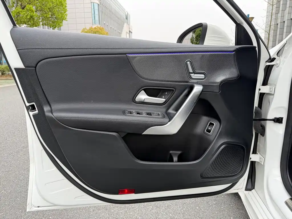 Mercedes-Benz A-Class A 2021 A 200 L Sport Fashion