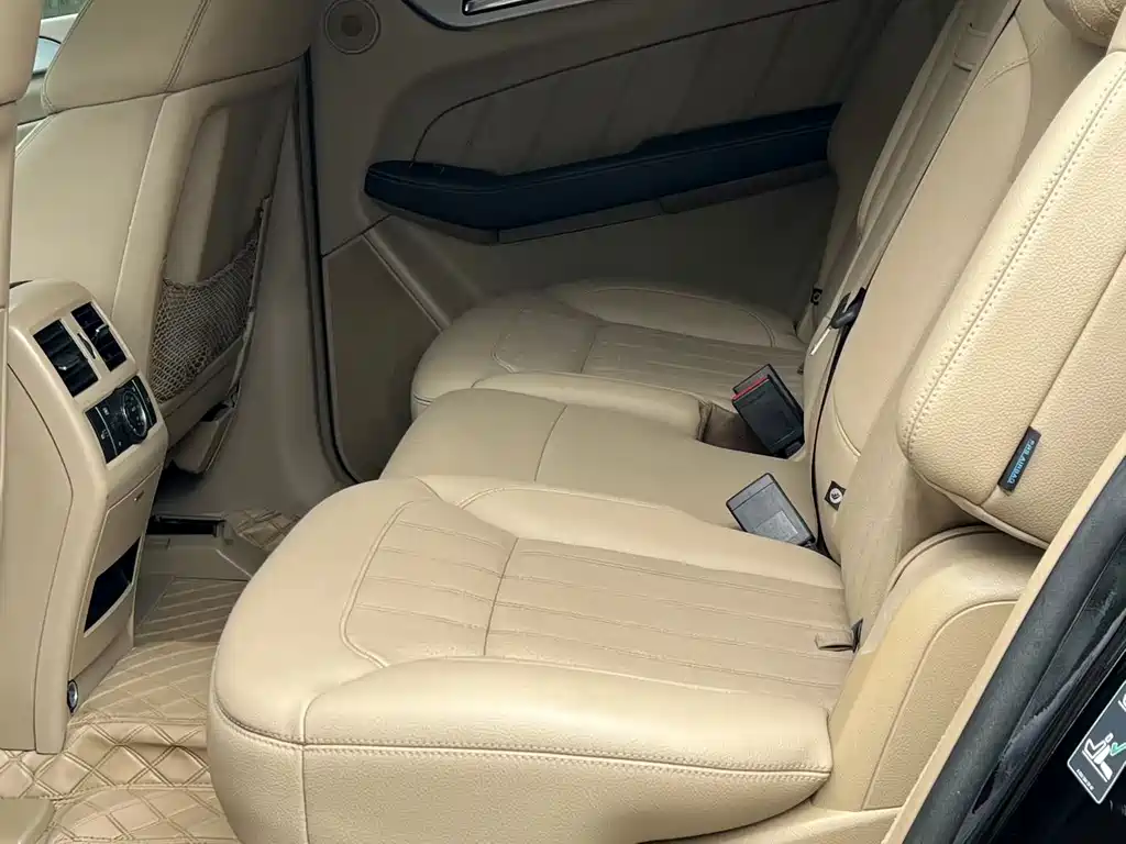 Mercedes-Benz GL 2015 GL 400 4MATIC