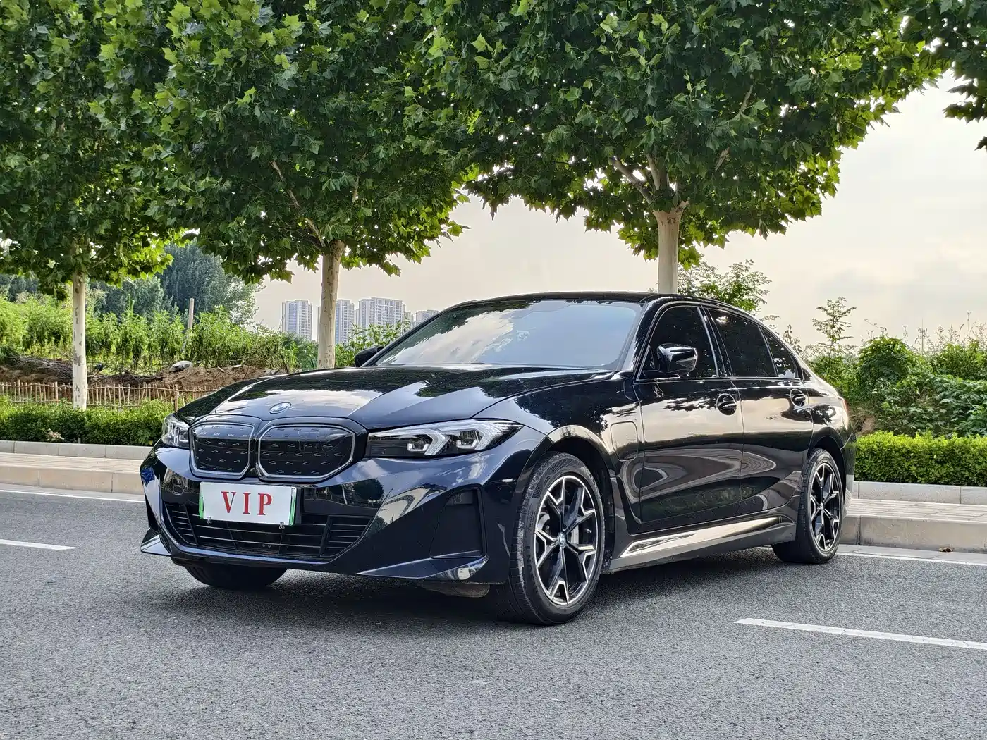 BMW i3 2024 Черный из Китая