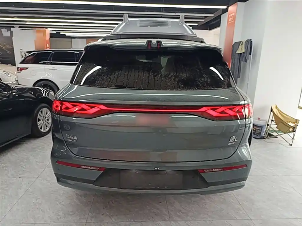 BYD Tang L L 2025 DM 175KM