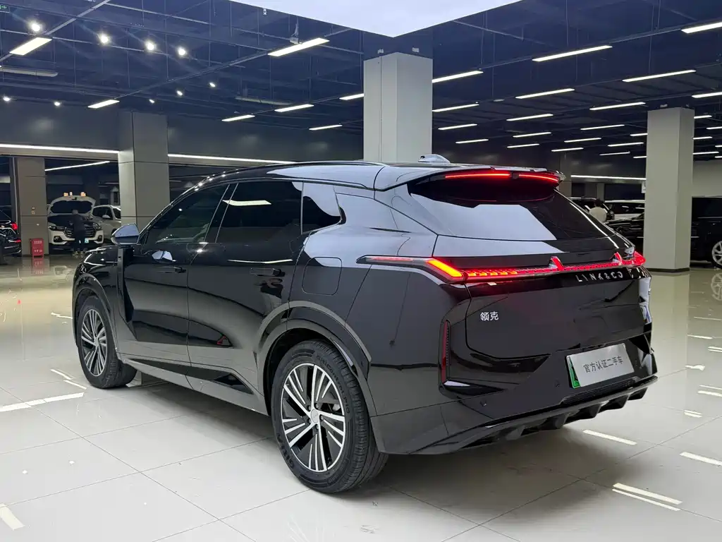 Lynk & Co 08 EM-P — миниатюра 9