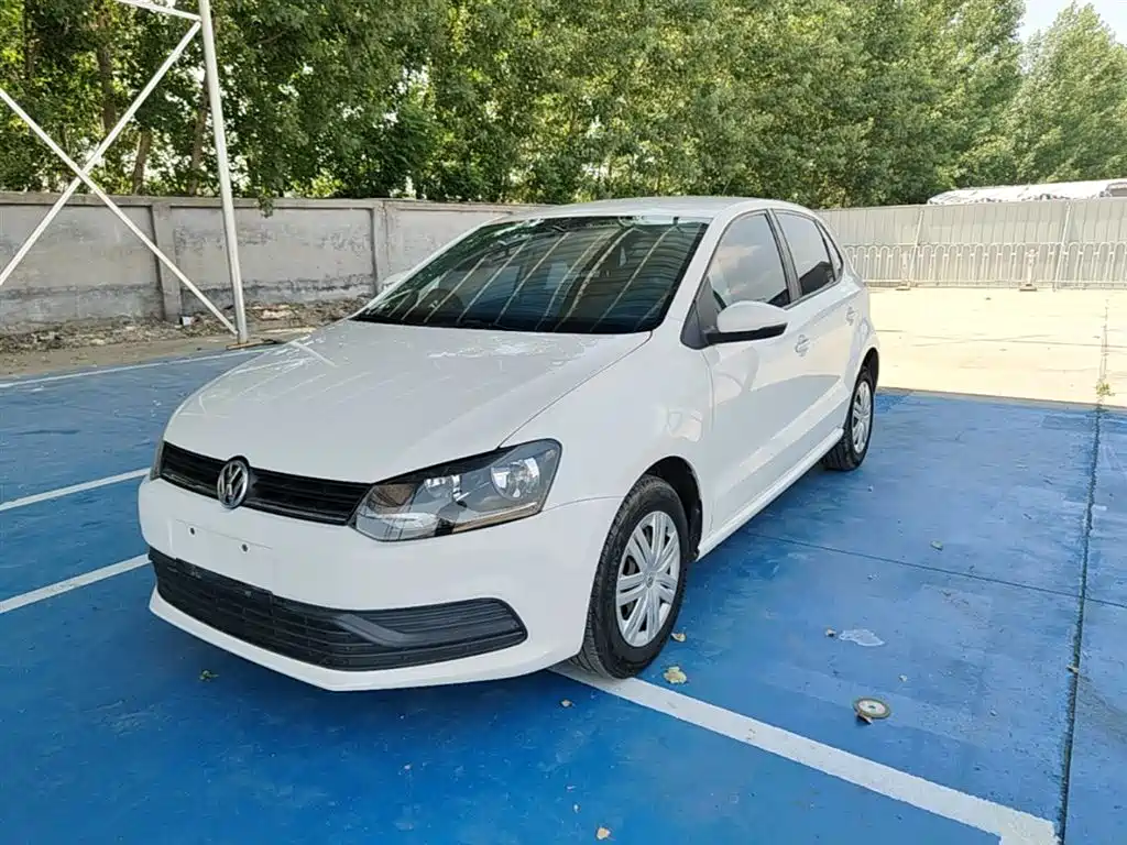 Volkswagen Polo 2015