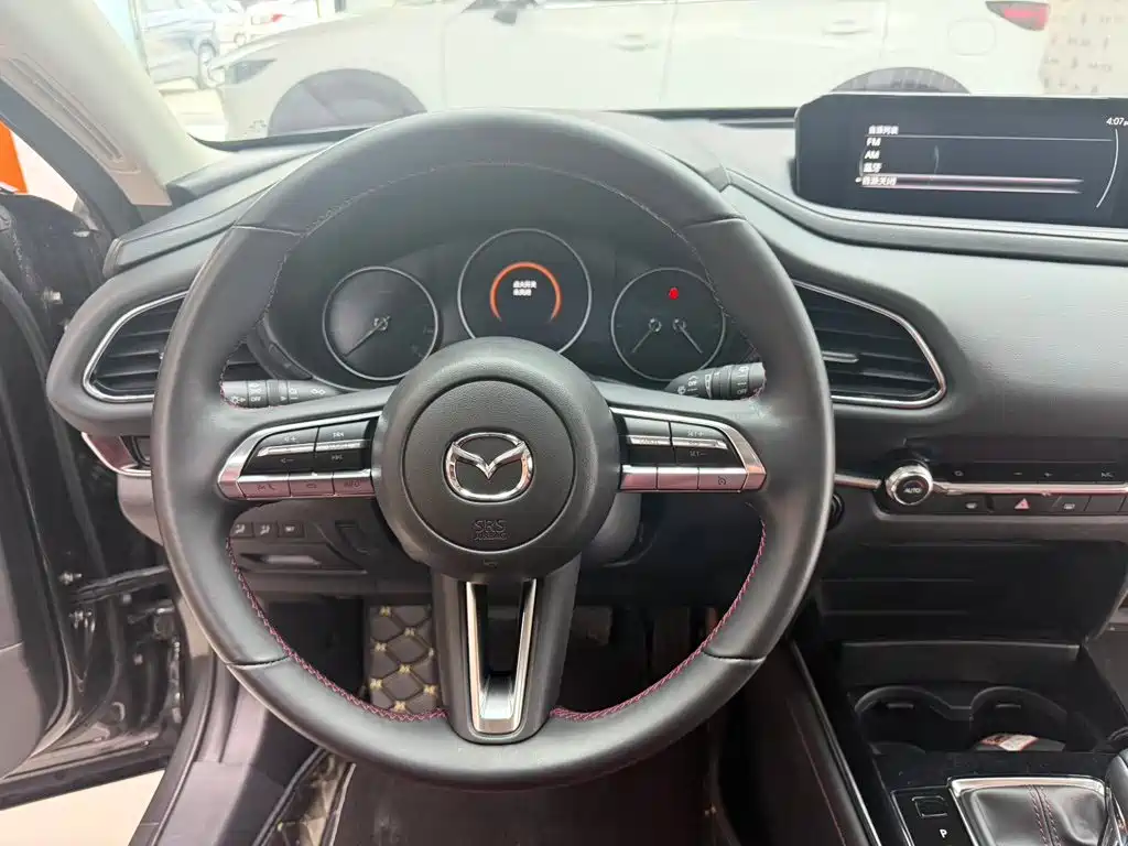 Заказать Mazda CX-30 2022 года за 2 233 526 ₽  из Китая