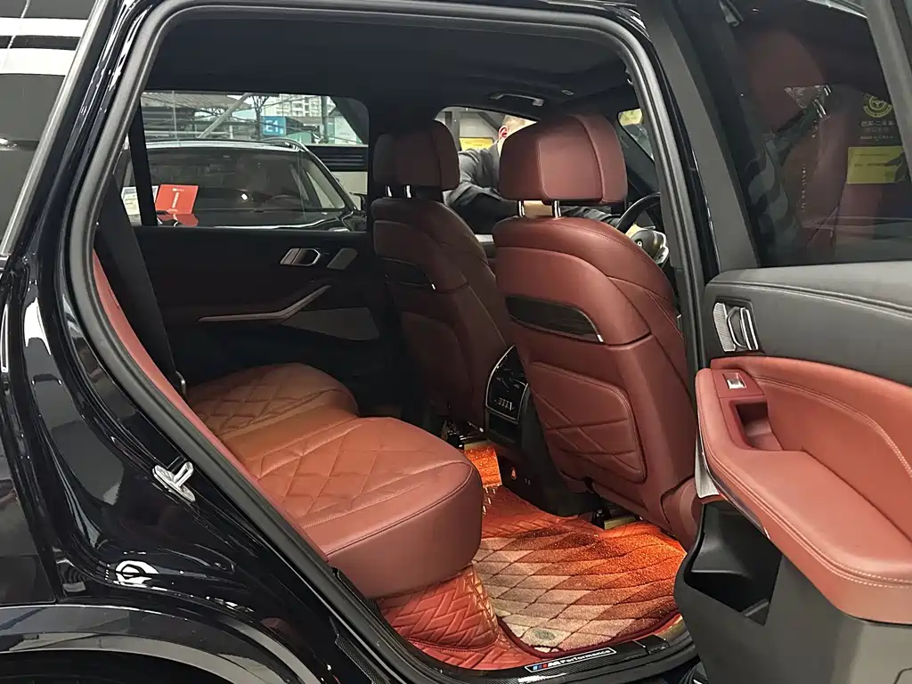 BMW X5 — миниатюра 13