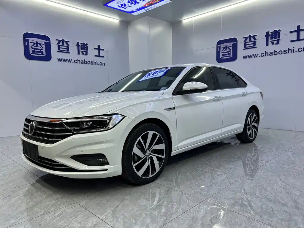 Volkswagen Sagitar 2022