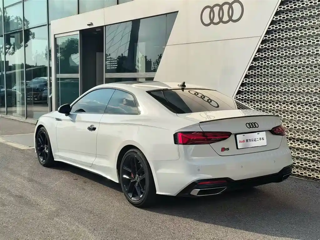 Audi A5 (Import) — миниатюра 5