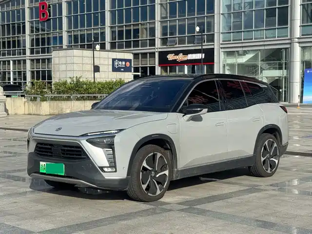 2021 Nio ES8