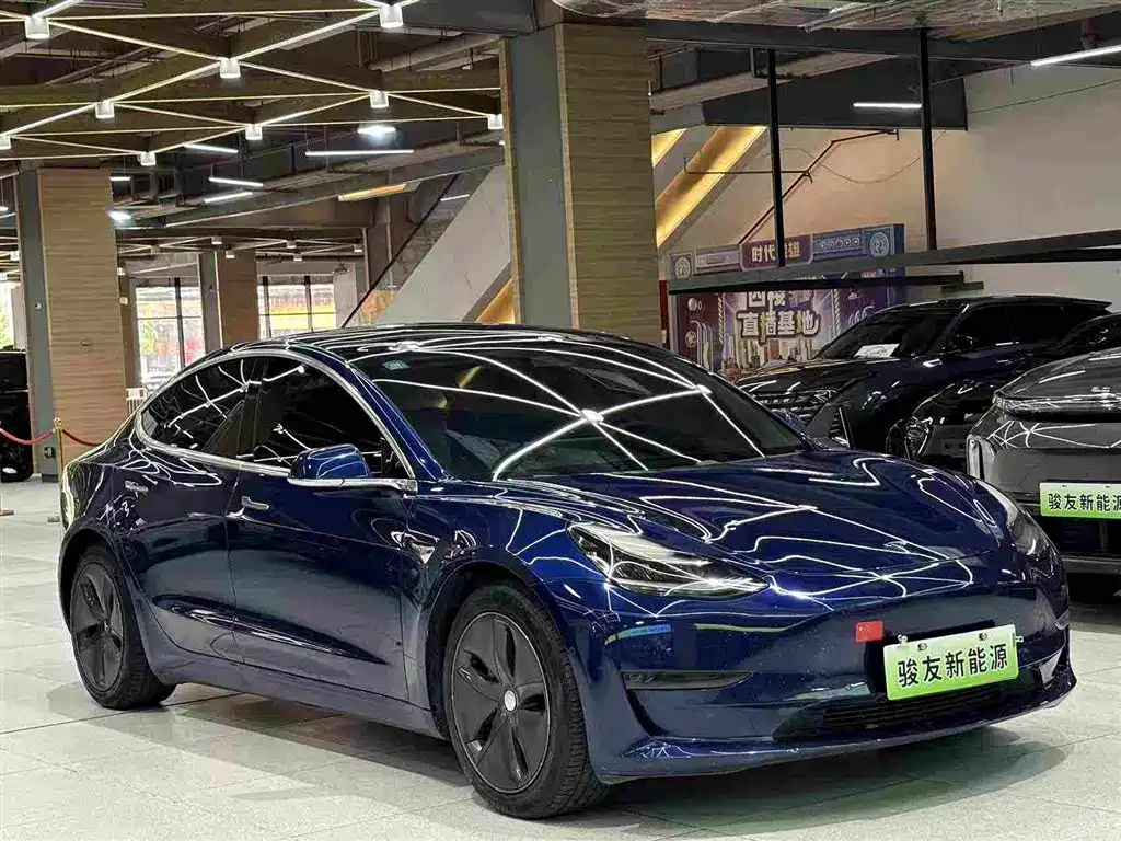 Tesla Model 3 — фотографии объявления, Фото 10